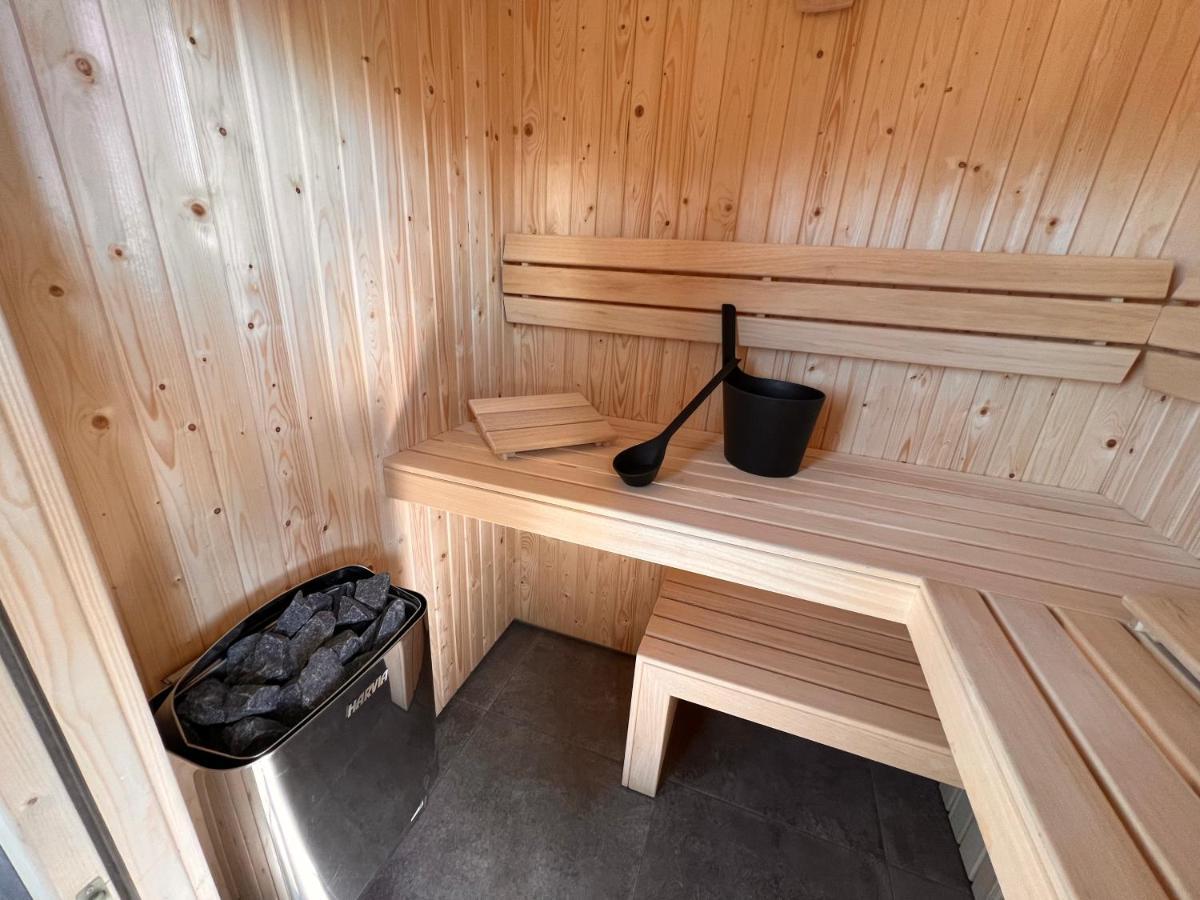 Luxe Villa Op Vakantiepark De Koorn-Aar Ден Бург Екстериор снимка