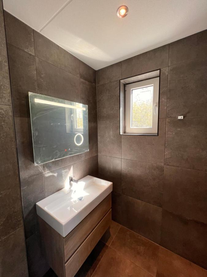 Luxe Villa Op Vakantiepark De Koorn-Aar Ден Бург Екстериор снимка